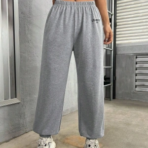 Kadın Yazılı Desenli Elastik Etekli Jogger Eşofman Altı