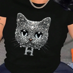 Kadın Yazlık Günlük Tişört Elmas Kedi Desenli ve Yuvarlak Yaka Kısa Kollu