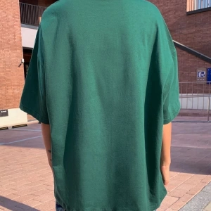 Kadın Yeşil Bloomıng Baskılı Oversize Bisiklet Yaka Tshirt
