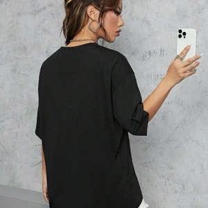 Kadın Yüz Baskı Detaylı Oversize T-shirt