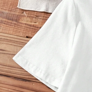 Kadınlar Rahat Renkli Harf Baskılı Desen Yuvarlak Yaka Tişört, Yaz Tatili ve Günlük Giyim İçi
