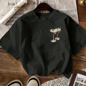 Kadınlar Rahat Yuvarlak Yaka Kısa Kollu Tişört Espresso Martini Coffee Club Grafikli, Yaz K