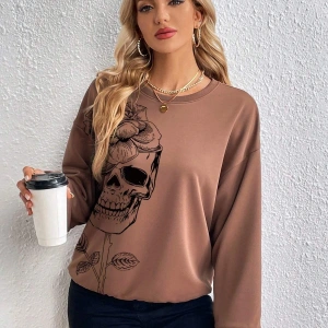 Kafatası ve Çiçek Desenli Damla Omuzlu Tişört Kahverengi