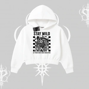 Kapşonlu Crop Sweatshirt Stay Wild Rock Spirit Urban Riot