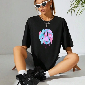 Karikatür Grafik Damla Omuz Tişörtü