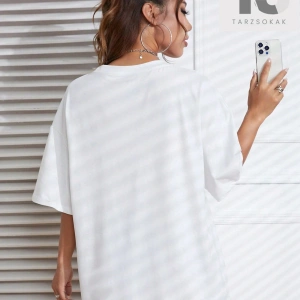 Karikatür & Slogan Grafikli Düşük Omuzlu Oversize Tişört