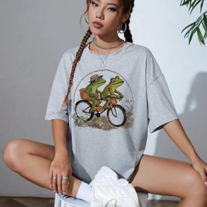 Karikatür ve Grafik tasarım Oversize T-shirt Cartoon/Letter serisi kod102