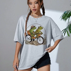 Karikatür ve Grafik tasarım Oversize T-shirt Cartoon/Letter serisi kod102