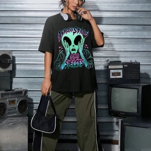 Karikatür ve Grafik tasarım Oversize T-shirt Cartoon/Letter serisi kod122