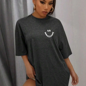 Karikatür ve Grafik tasarım Oversize T-shirt Cartoon/Letter serisi kod418