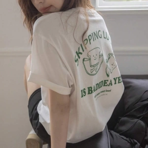 Karikatür ve Grafik tasarım Oversize T-shirt Cartoon/Letter serisi kod473