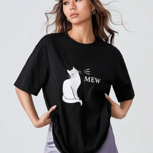 Karikatür ve Grafik tasarım Oversize T-shirt Cartoon/Letter serisi kod651