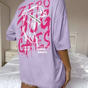Karikatür ve Grafik tasarım Oversize T-shirt Cartoon/Letter serisi kod678