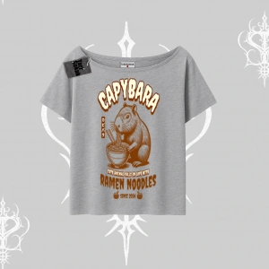 Kayık Yaka Tshirt Cute Capybara Enjoying Ramen Noodles Artwork