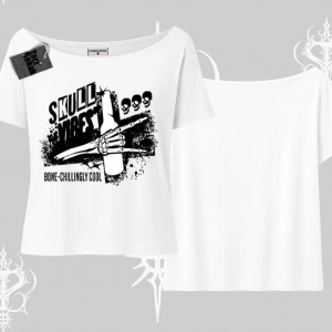 Kayık Yaka Tshirt Skull Impact Bone Chilling Street Icon