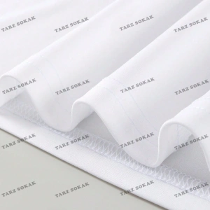 KOD Trend Erkek Japon Harfli ve Çiçek Baskılı Tişört