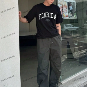 KOD Trend LEGND Erkek Çiçek & Slogan Grafikli Tişört