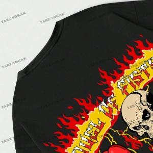 KOD Trend Street Life Erkek Kafatası ve Harf Grafikli Tişört