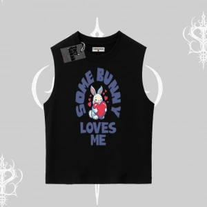 Kolsuz Tshirt Sevimli Tavşan Some Bunny Loves Me Baskılı