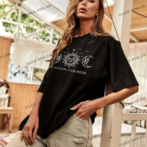 kumaşçılık Kadın Beyaz Aygüneş Baskılı Oversize Penye T-shirt
