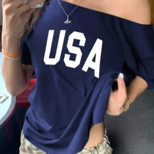 Lacivert Kadın Düşük Omuz Kayık Yaka Baskılı