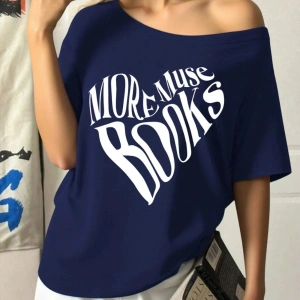 Lacivert Kadın Düşük Omuz Kayık Yaka More Muse Books Baskılı