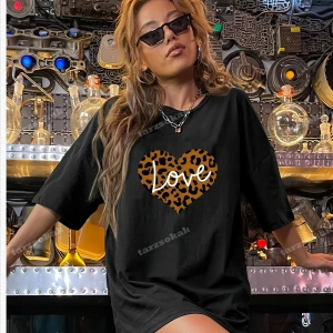 LEOPAR DESENLİ DESENLİ KALP LOVE