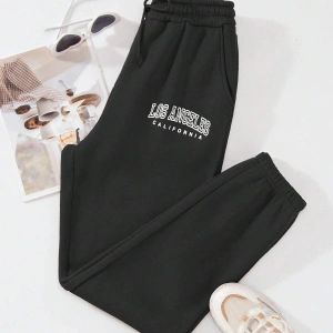 Letter Graphic Drawstring Waist 4 Mevsim Eşofman