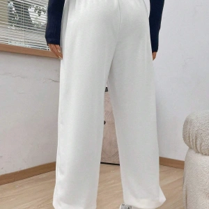 Letter Graphic Drawstring Waist Slant Pocket 4 Mevsim Eşofman