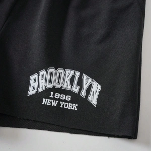 Letter Graphic Drawstring Waist Şort