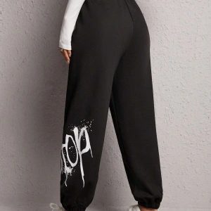 Letter Graphic Elastic Waist 4 Mevsim Eşofman