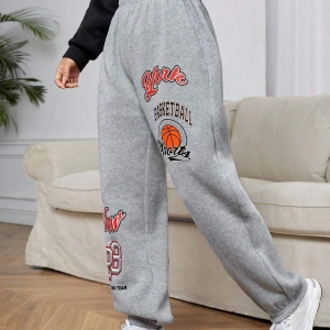 Letter Graphic Elastic Waist 4 Mevsim Eşofman