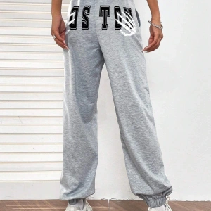 Letter Graphic Elastic Waist 4 Mevsim Eşofman