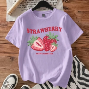 Loose Casual Strawberry English Logo Yuvarlak Yaka Kısa Kollu Tişört Kadınlar İçin,