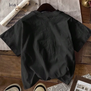 Loose Casual Strawberry English Logo Yuvarlak Yaka Kısa Kollu Tişört Kadınlar İçin,