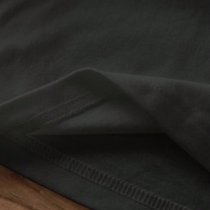 Loose Casual Strawberry English Logo Yuvarlak Yaka Kısa Kollu Tişört Kadınlar İçin,