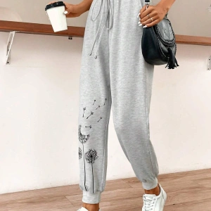 LUNE Dandelion Print Knot Front 4 Mevsim Eşofman