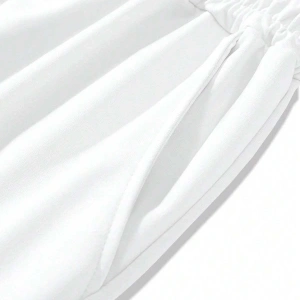 Manfinity EMRG Erkek Günlük Araba Harf Baskılı Kısa Kollu Tişört Ve Şort Takımı