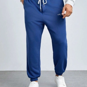 Manfinity Erkek Plus Harf Grafikli Büzgülü Bel Eşofman Altı