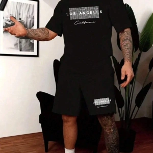 Manfinity Homme Beyaz Örme Erkek Kısa Kollu Tişört ve Şort Takımı