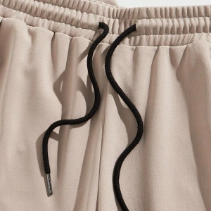 Manfinity Homme Casual College Style Tipografi Tişört ve Şort Takımı