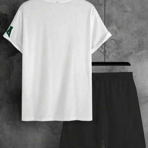 Manfinity Homme Erkek Basit Harfli Grafik Tişört ve Şort Takımı