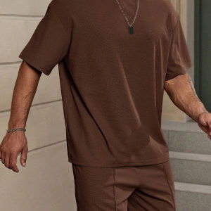 Manfinity Homme Erkek Düz Bol Kesim Bel Şortu