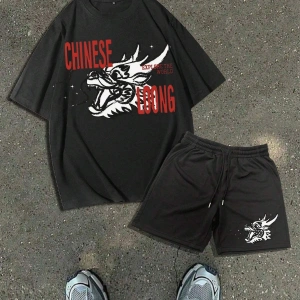 Manfinity Homme Erkek Kuş Desenli Tişört ve Şort Takımı