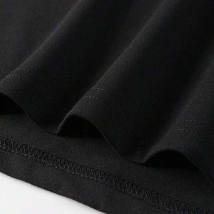 Manfinity Hypemode Erkek Bol Kesim Günlük Harf Baskılı Tişört Ve Şort Takımı