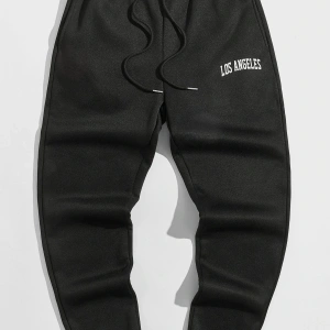 Manfinity Hypemode Erkek Mektup Grafik İpli Bel Termal Eşofman Altı