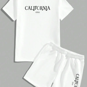 Manfinity Hypemode Erkek Mektup ollu Günlük Tişört Ve Şort Takımı