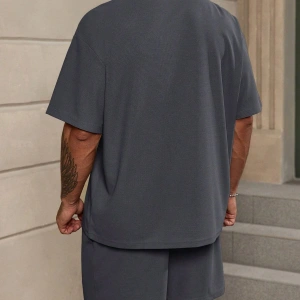 Manfinity RelaxMax Loose Fit Erkek Düz Bel Şortu