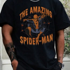 Marvel Erkek Basit Biz Deadpooluz Grafik Baskılı Yuvarlak Yaka Kısa Kollu Tişört, Siyah, Y