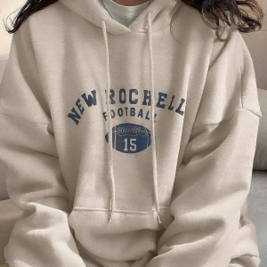 Mektup Grafik Damla Omuz İpli Kapüşonlu Üst Bej